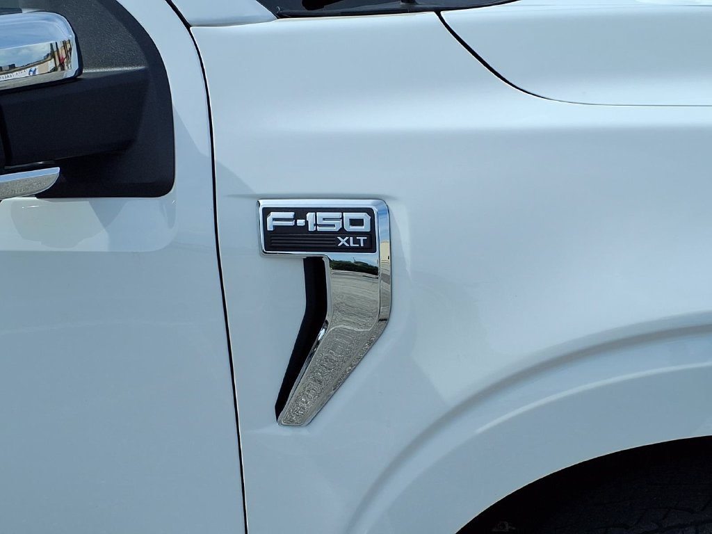 Used 2025 Ford F150 XLT w/ Equipment Group 303A High AWD/4WD image 11