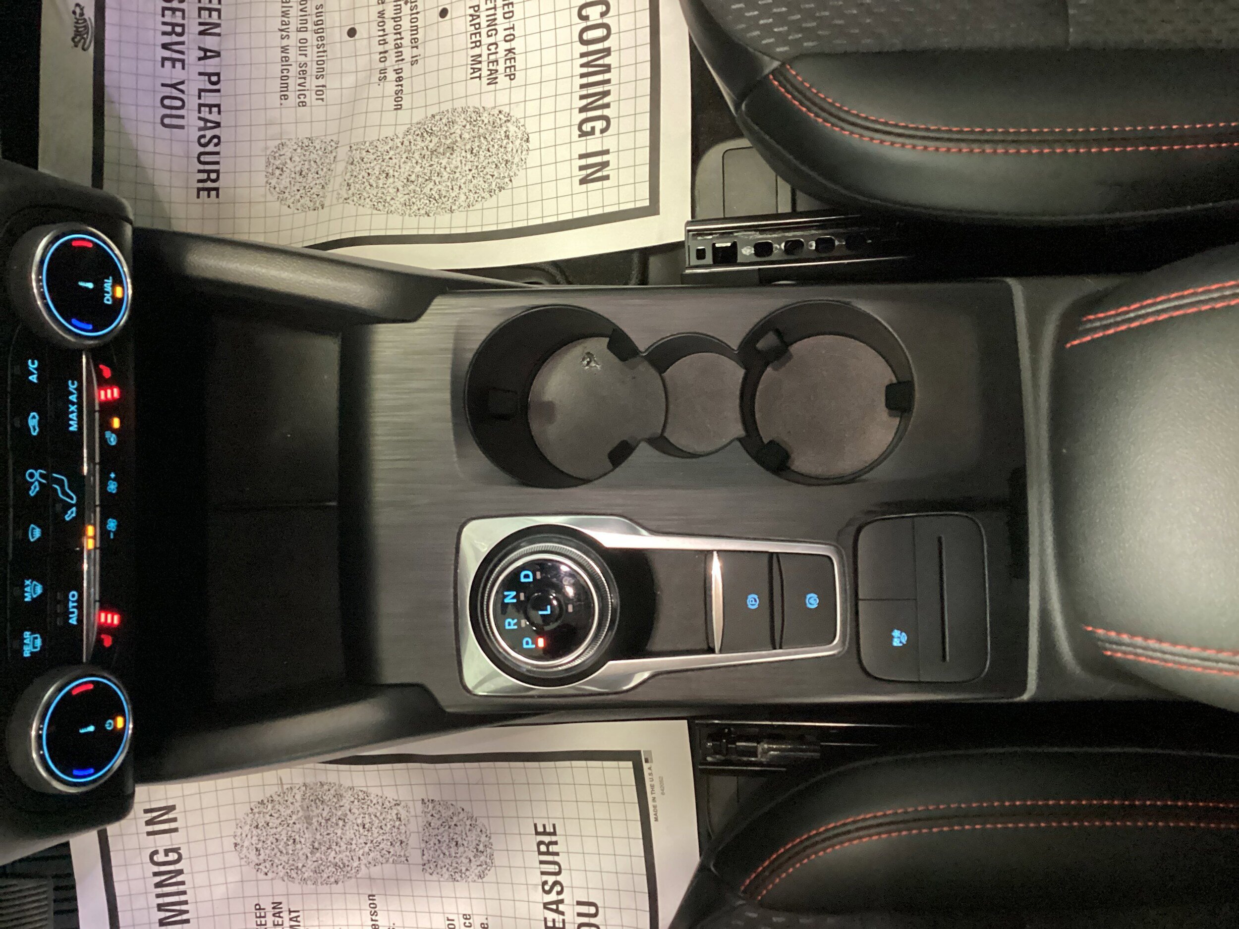 Used 2025 Ford Escape ST-Line Select AWD/4WD image 28