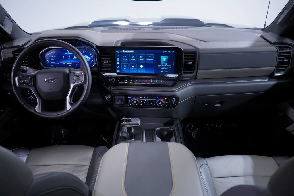 Used 2025 Chevrolet Silverado 1500 ZR2 AWD/4WD image 13