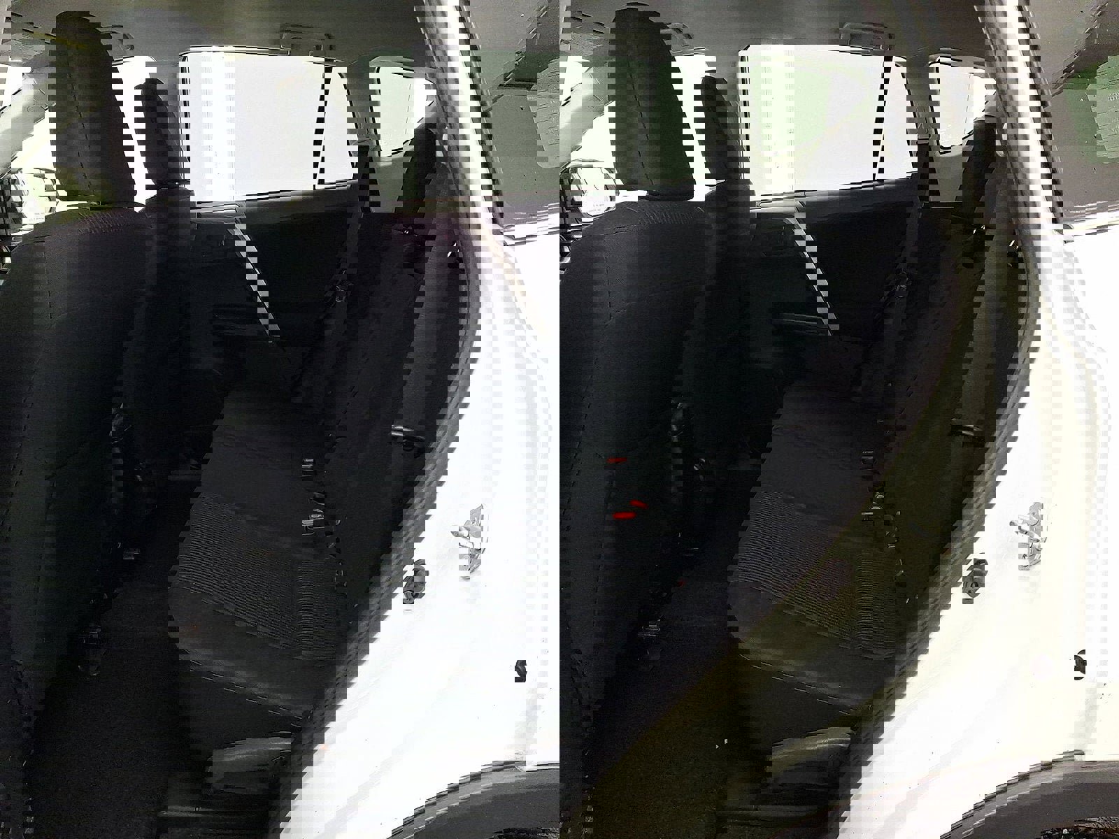 Used 2017 Toyota RAV4 LE image 20