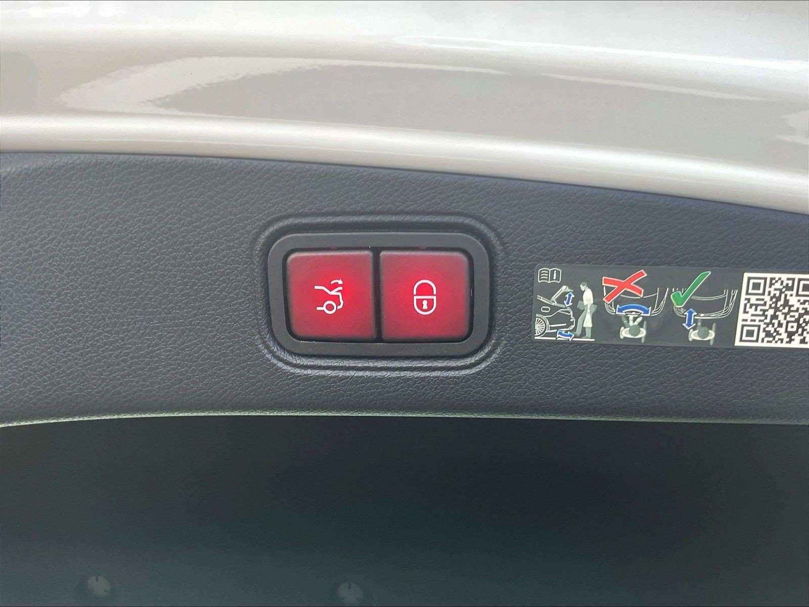 Certified 2023 Mercedes-Benz E 450 Coupe image 37