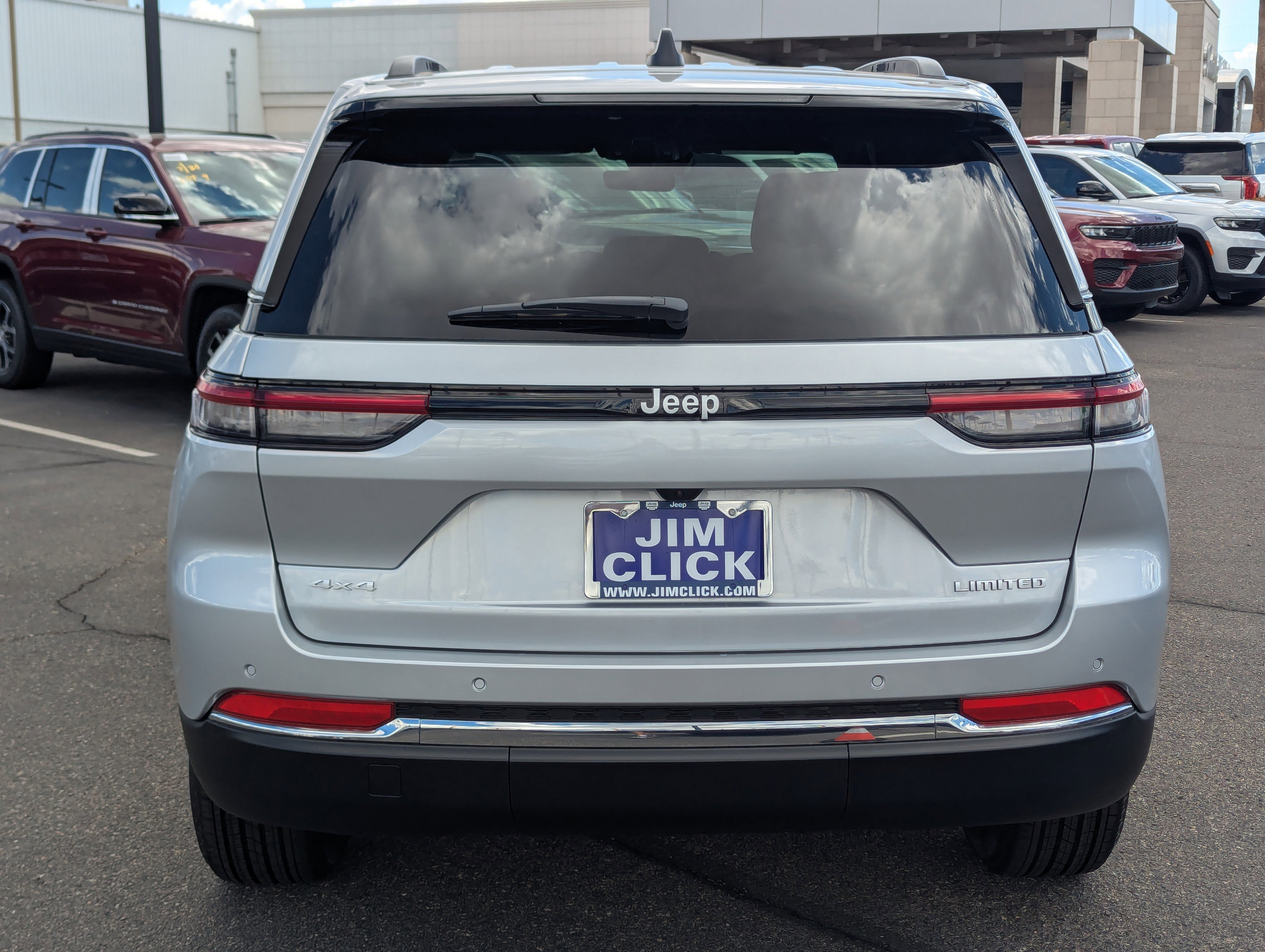 New 2025 Jeep Grand Cherokee Limited w/ Trailer Tow Package image 3