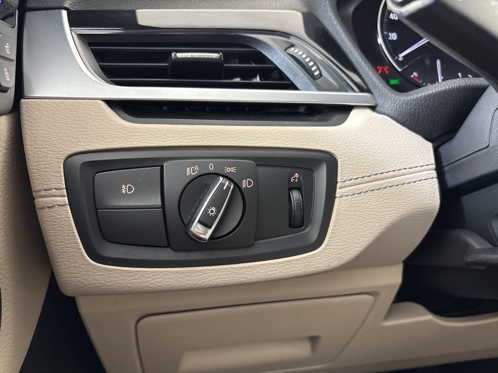 Used 2020 BMW X1 sDrive28i w/ Convenience Package FWD image 39
