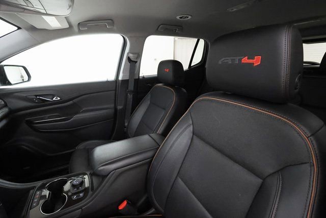 Used 2023 GMC Acadia AT4 w/ Technology Package image 11