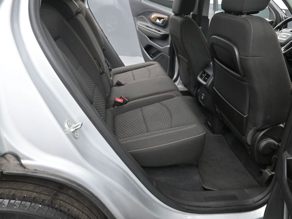 Used 2021 GMC Terrain SLE w/ Driver Convenience Package image 15