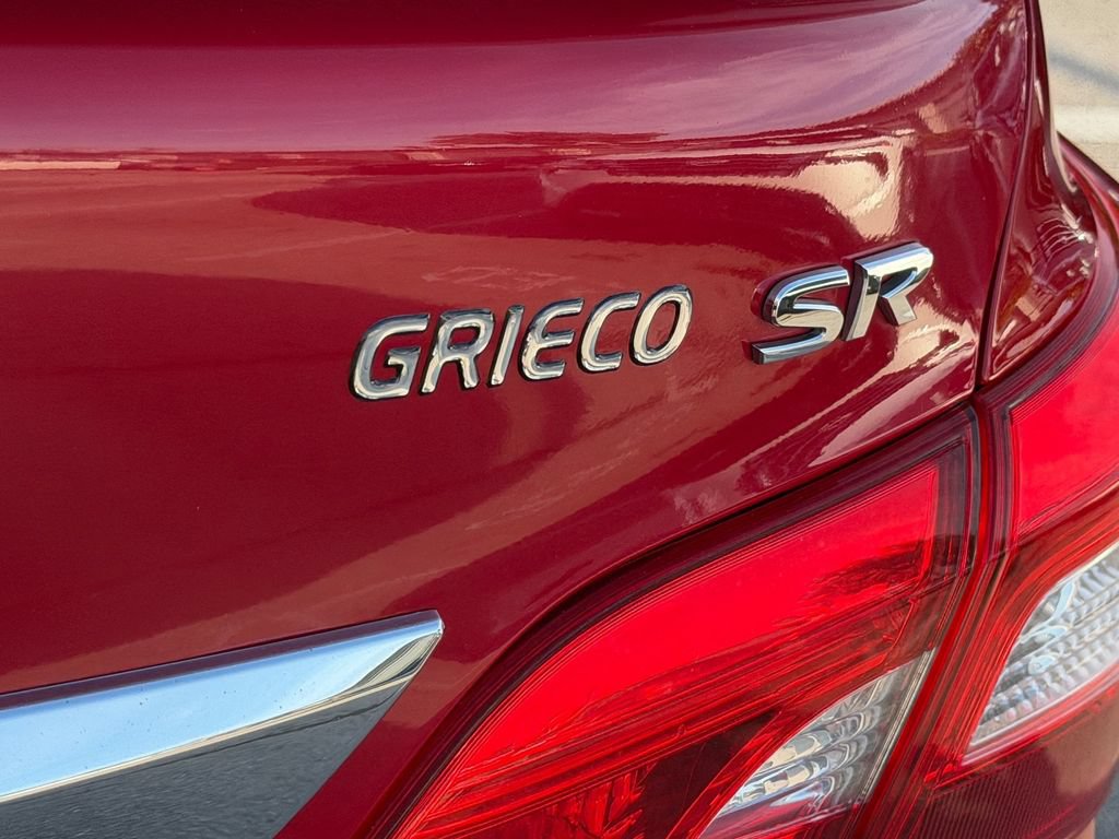Used 2019 Nissan Sentra SR FWD image 16