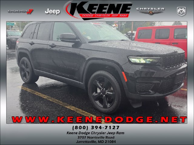 Used 2023 Jeep Grand Cherokee Altitude