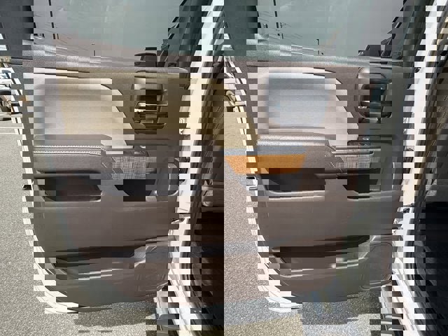 Used 2018 GMC Sierra 1500 SLT w/ SLT Premium Package image 14