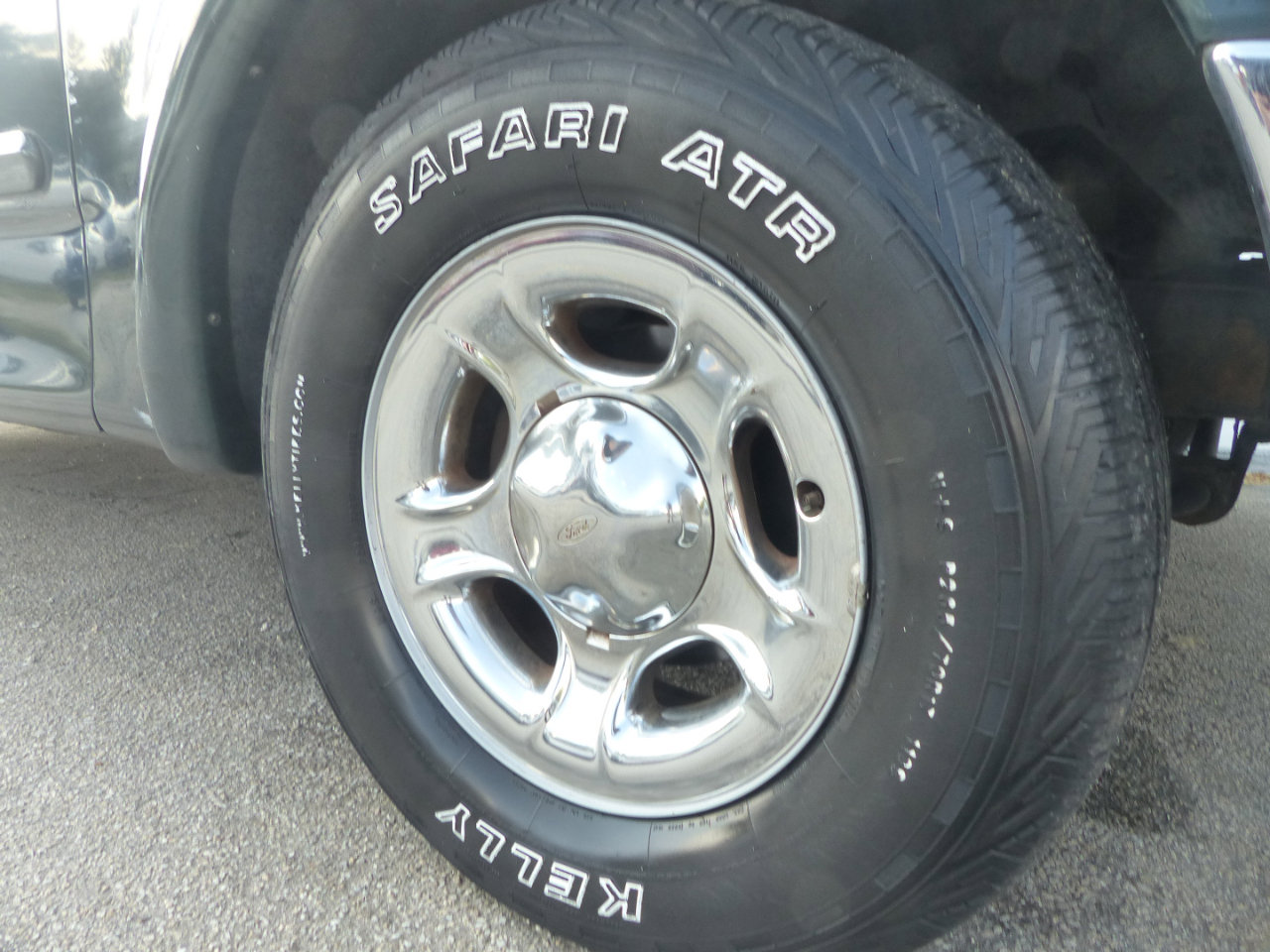Used 2001 Ford F150 Lariat image 21