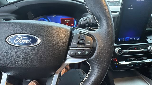 Used 2023 Ford Explorer ST w/ Equipment Group 401A image 18