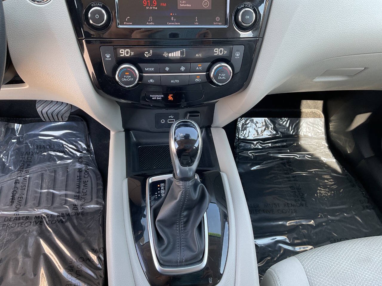 Used 2019 Nissan Rogue Sport SV FWD image 22