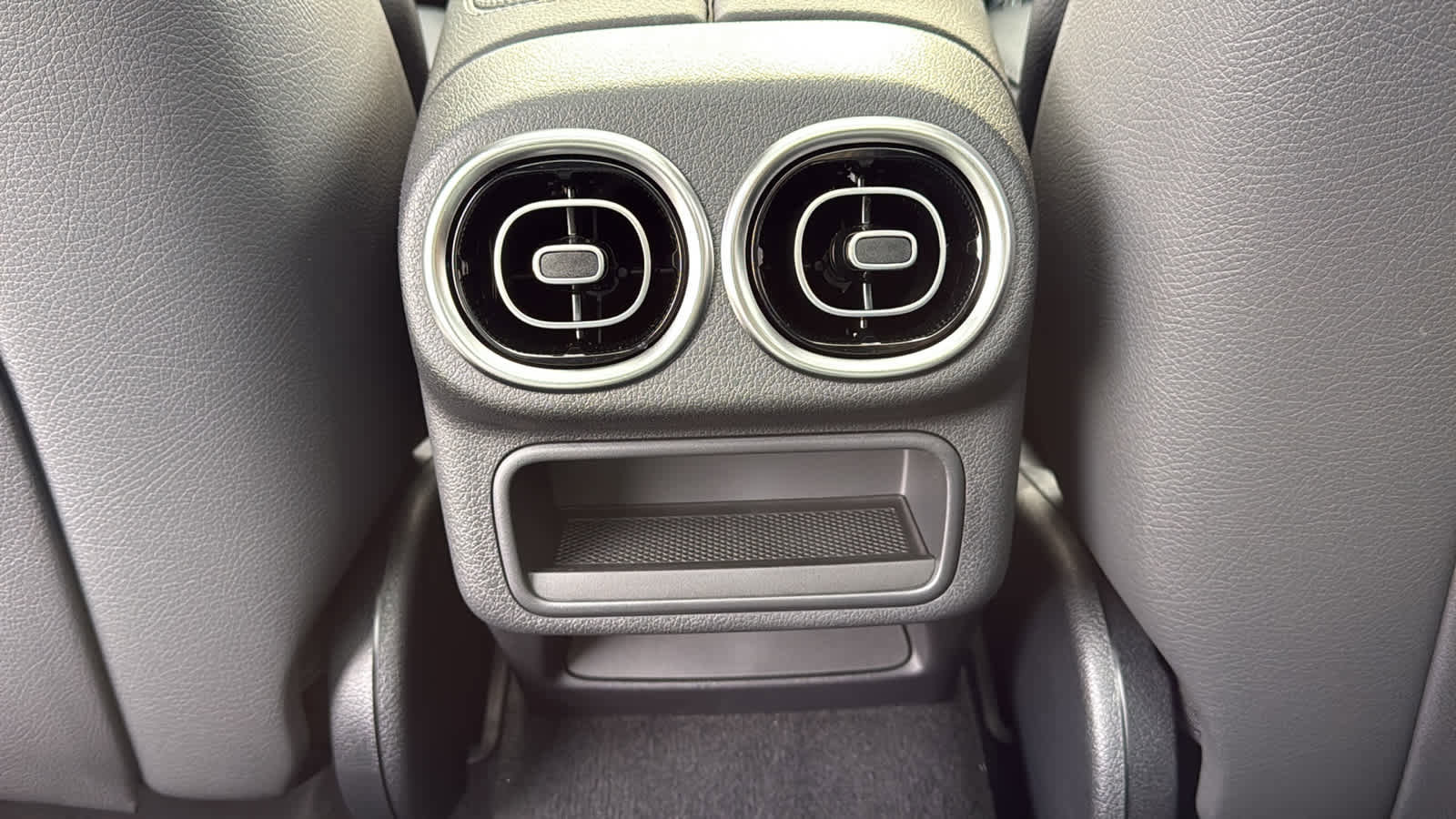 New 2026 Mercedes-Benz GLC 300 4MATIC image 30