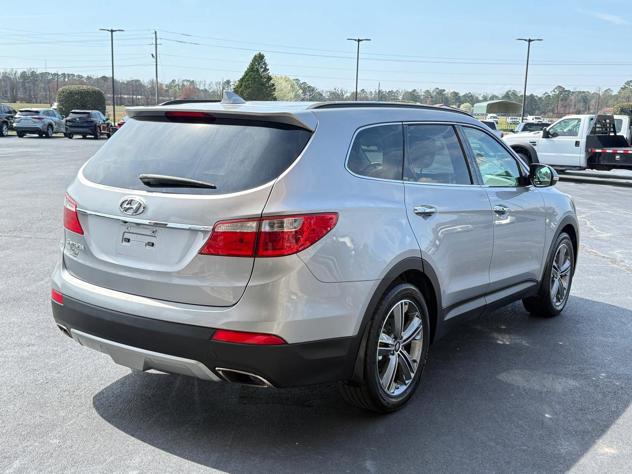 Used 2016 Hyundai Santa Fe SE w/ Option Group 02 image 5