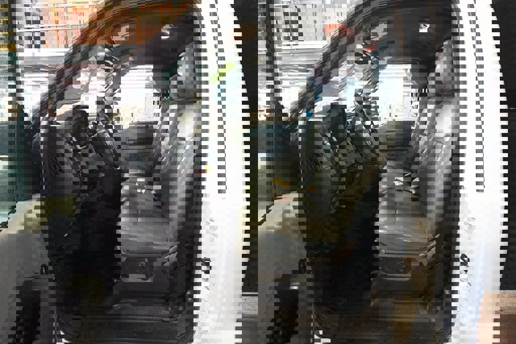 Used 2011 Ford F450 XL w/ Trailer Tow Pkg image 8