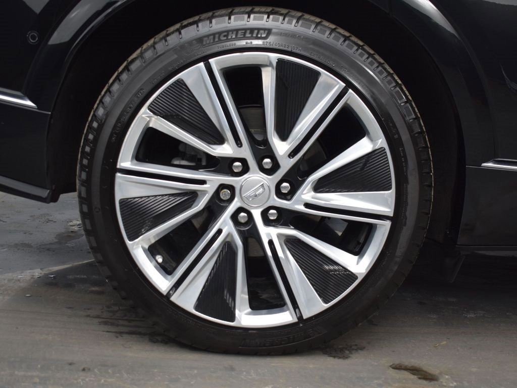 Certified 2024 Cadillac Lyriq Luxury w/ LPO, Floor Liner Package image 8