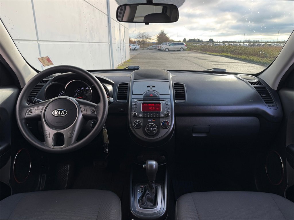 Used 2011 Kia Soul + w/ Audio Pkg image 12
