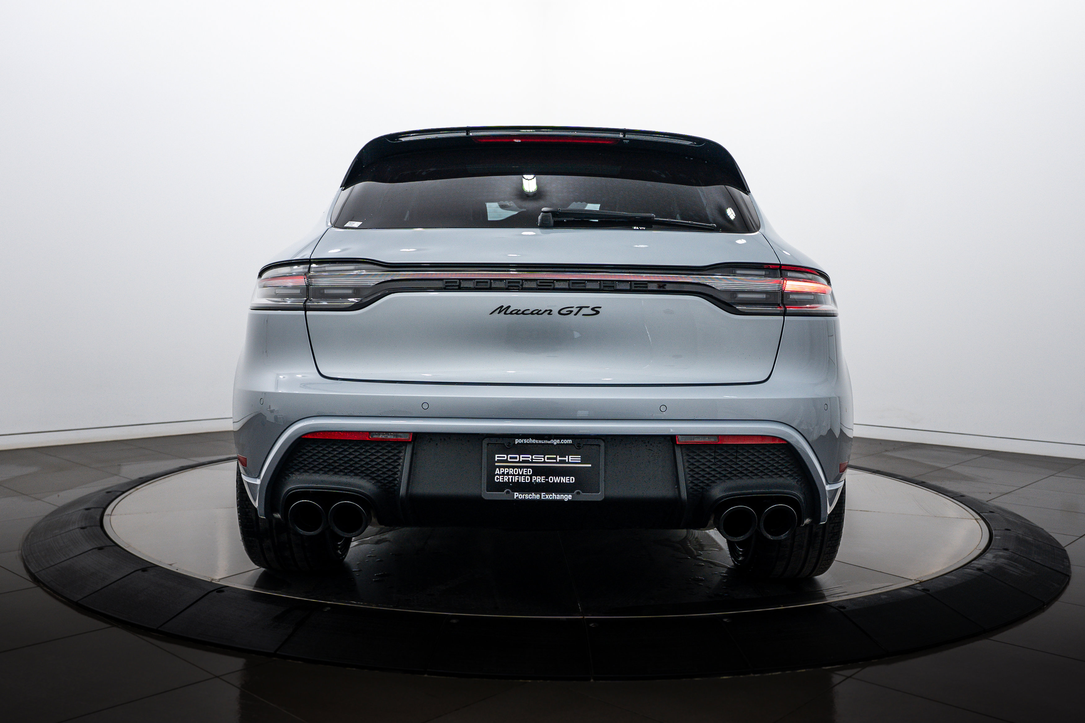 Certified 2026 Porsche Macan GTS image 6