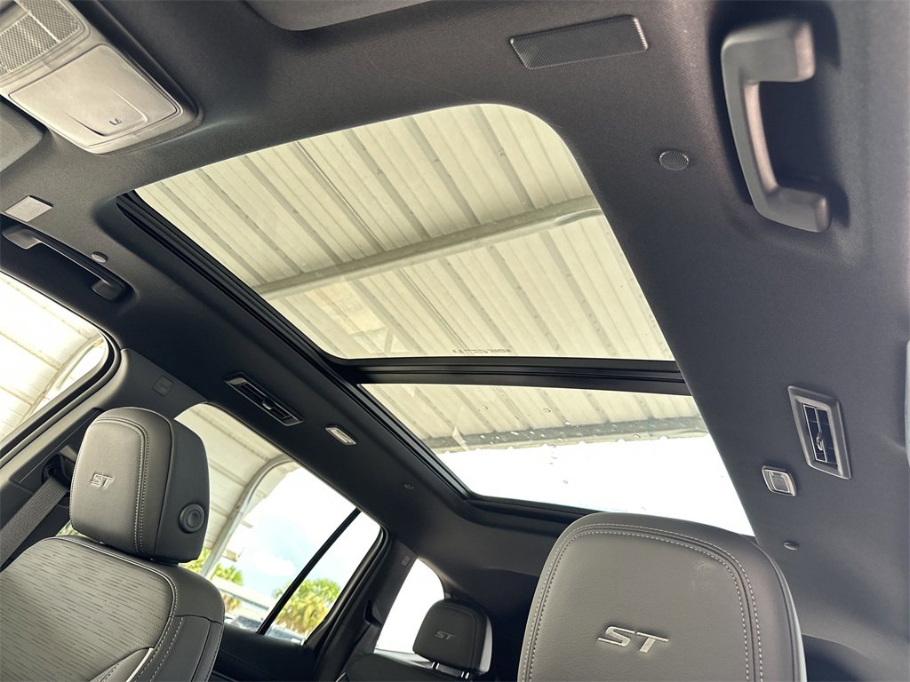 New 2025 Buick Enclave Sport Touring w/ Power Package image 29