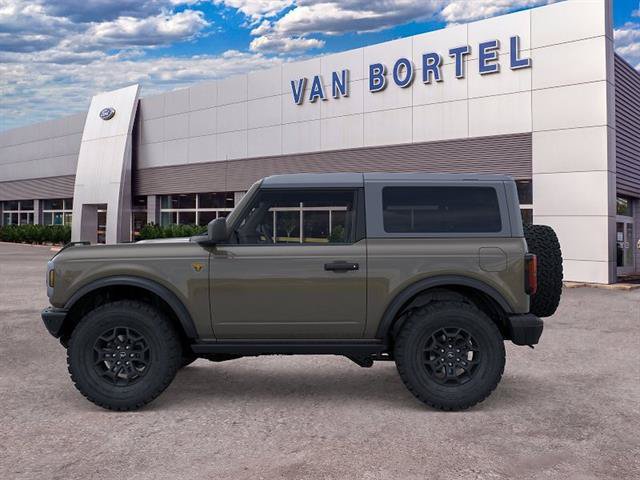 New 2026 Ford Bronco Badlands AWD/4WD image 3