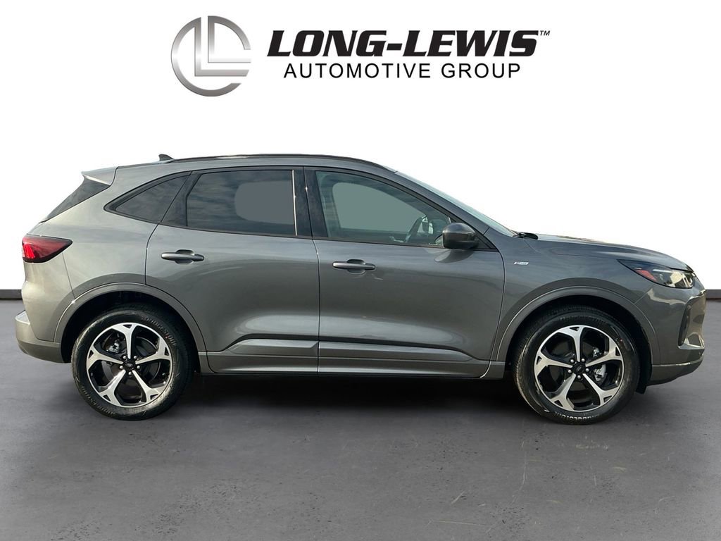 Used 2024 Ford Escape ST-Line Elite AWD/4WD image 8