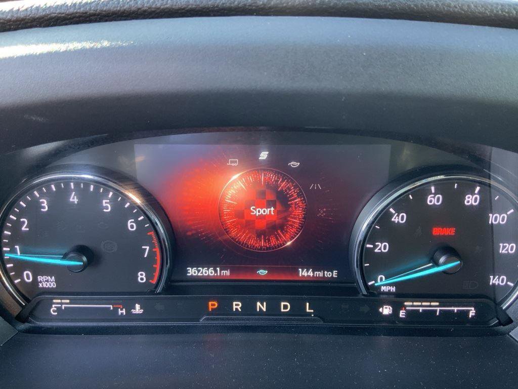 Used 2022 Ford Explorer XLT image 49