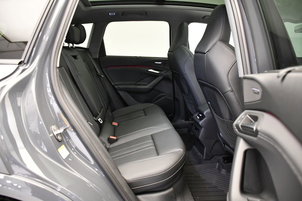 New 2025 Audi Q6 e-tron Premium Plus image 53