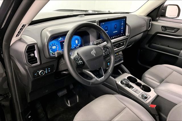 Used 2025 Ford Bronco Sport Badlands image 15