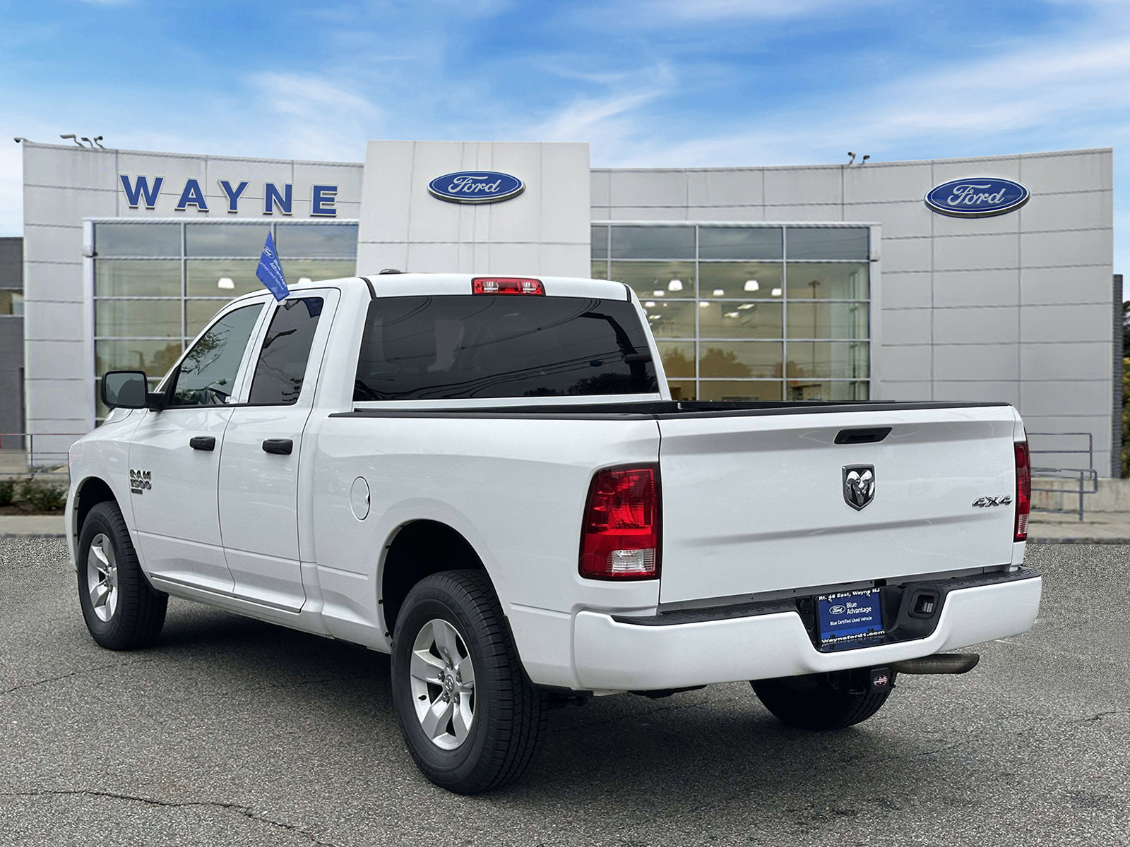 Used 2019 RAM 1500 Express AWD/4WD image 4