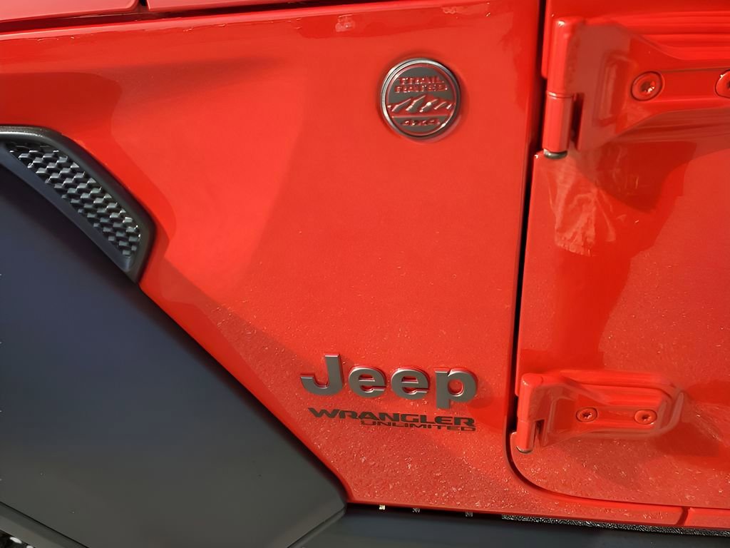 Used 2022 Jeep Wrangler Unlimited Rubicon AWD/4WD image 49
