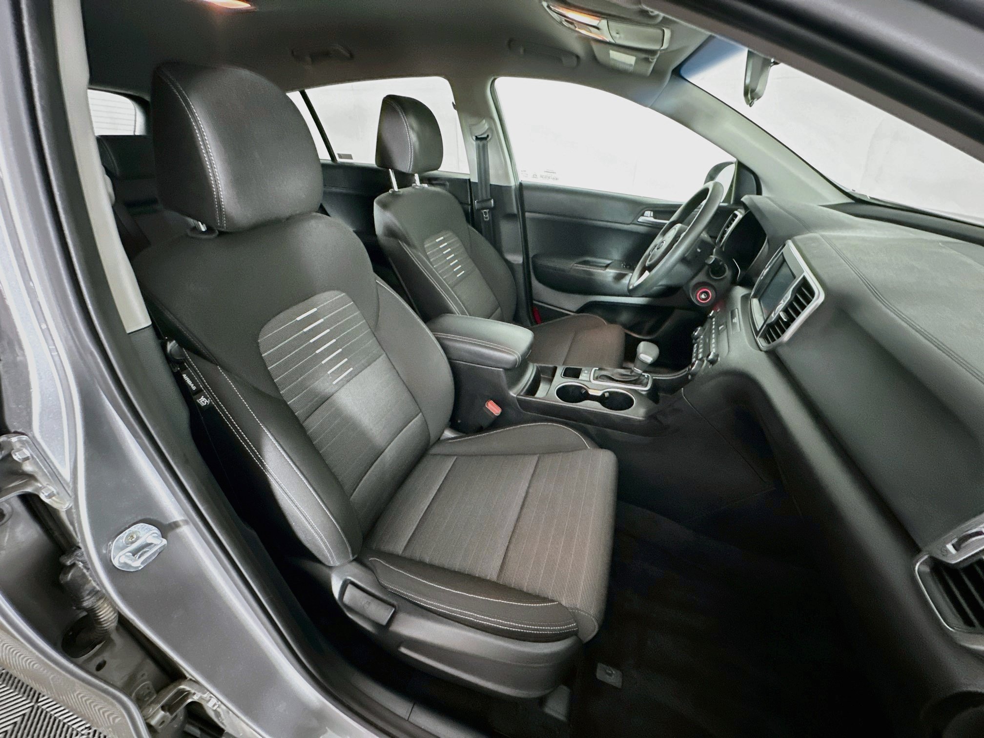 Used 2019 Kia Sportage LX w/ Option Group 017 FWD image 29