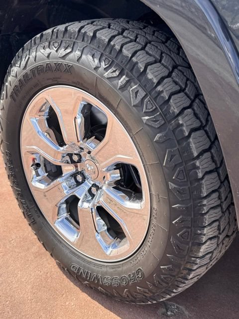 Used 2025 RAM 1500 Big Horn AWD/4WD image 19