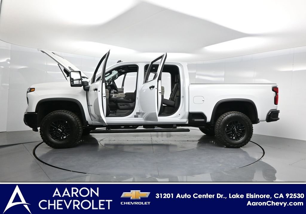 New 2026 Chevrolet Silverado 2500 ZR2 AWD/4WD image 60