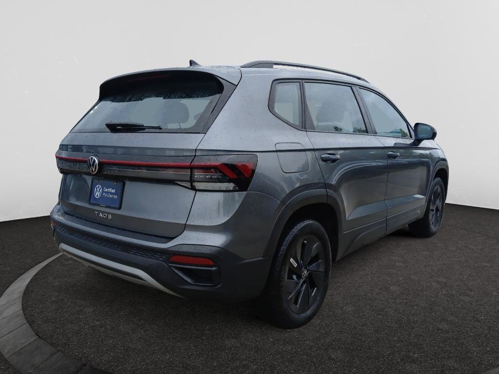 Used 2025 Volkswagen Taos S FWD image 4