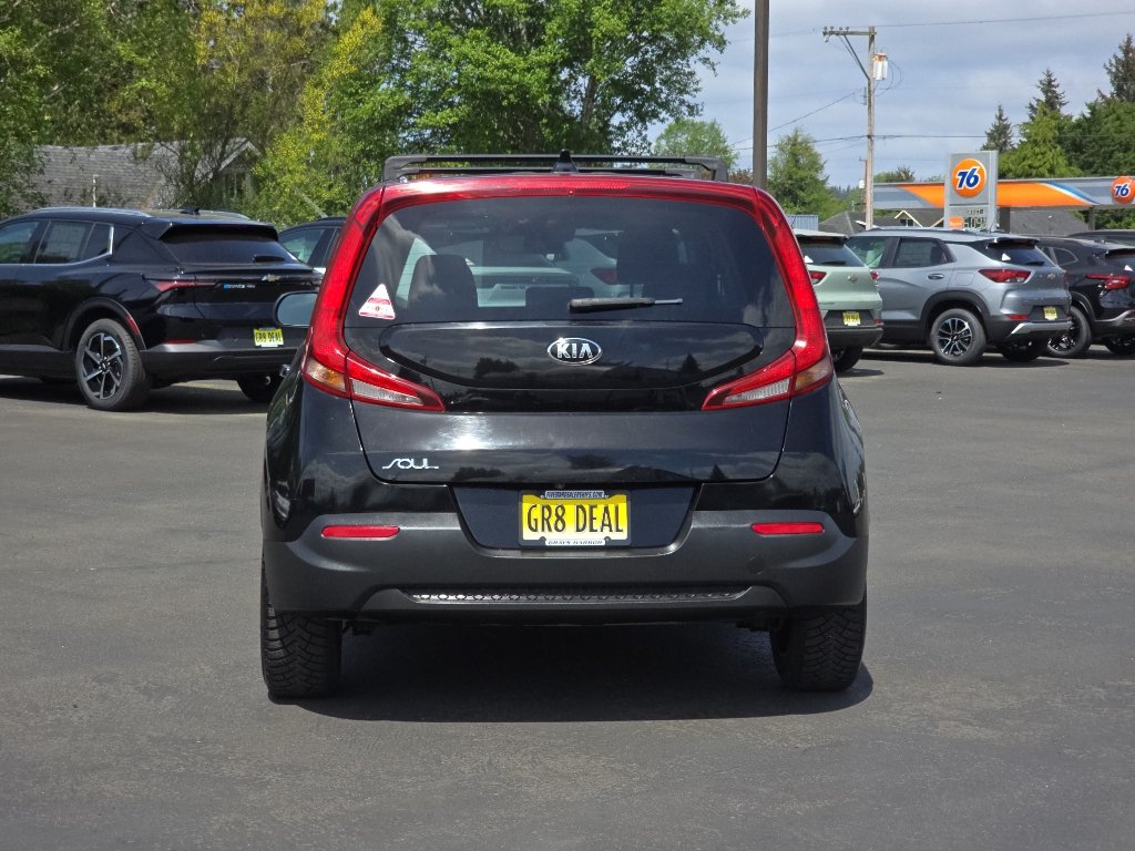 Used 2021 Kia Soul LX FWD image 8