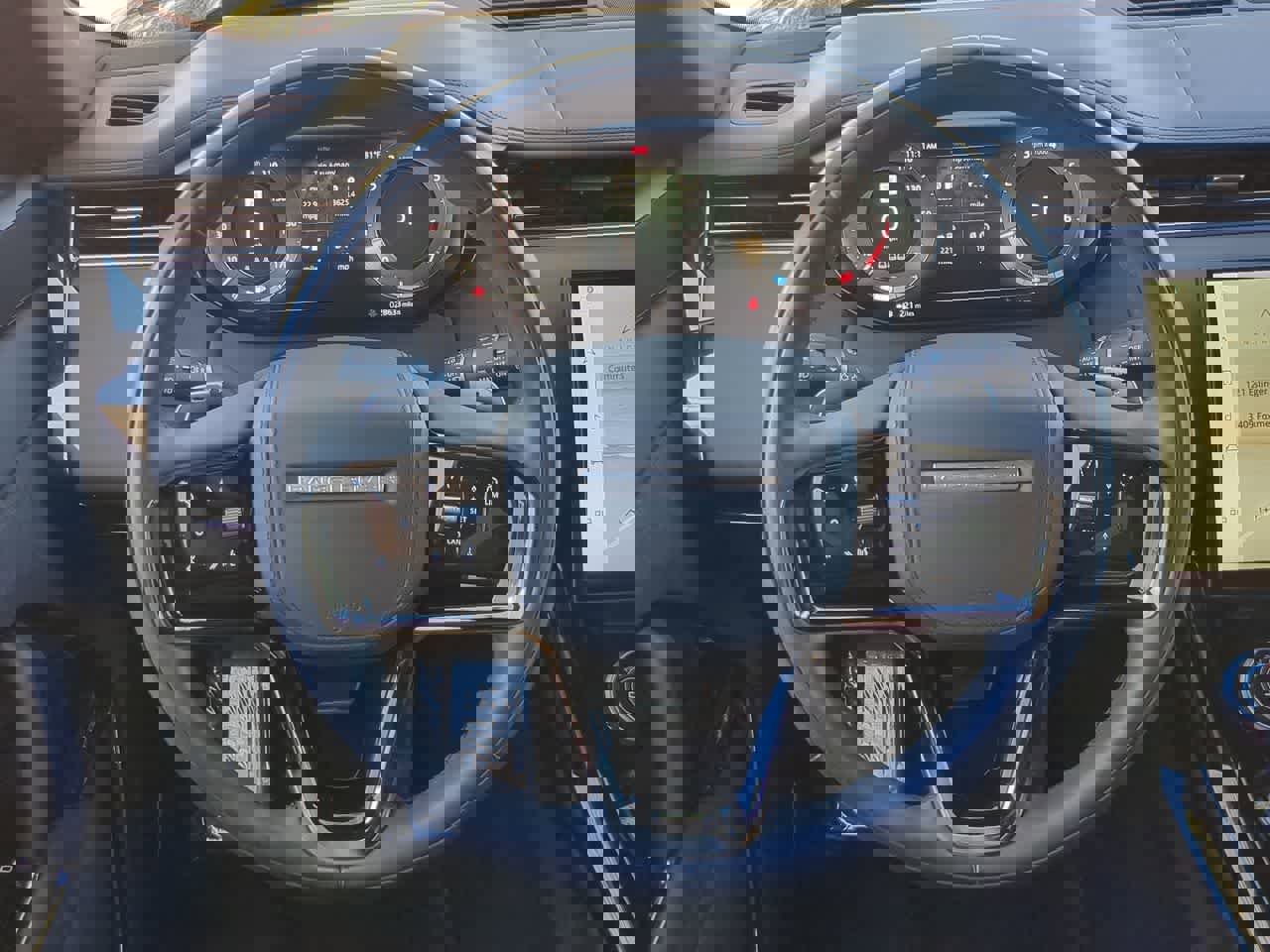 Used 2023 Land Rover Range Rover Sport SE Dynamic image 24