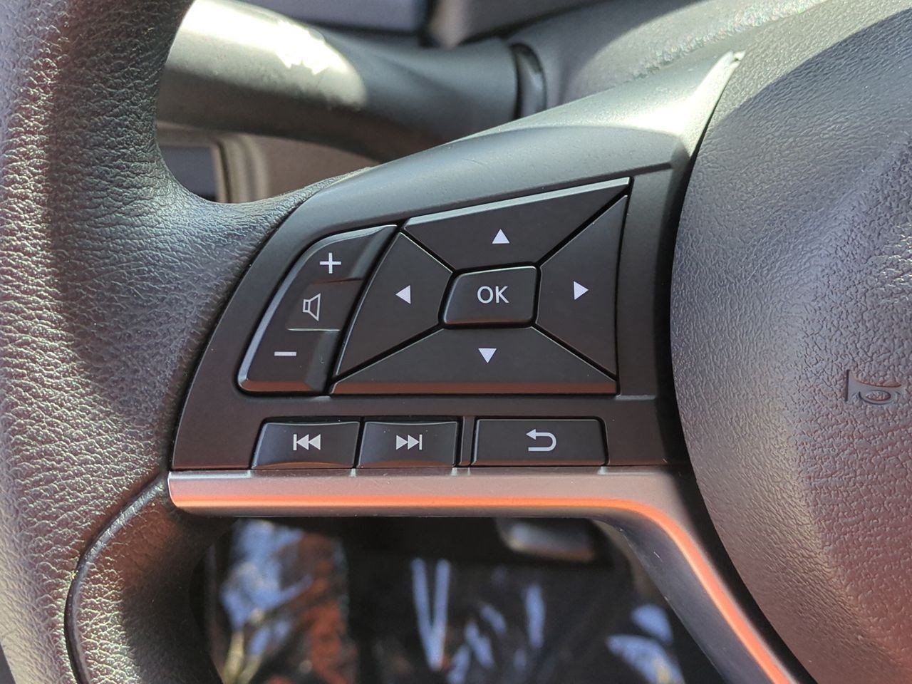 Certified 2025 Nissan Versa SV FWD image 18