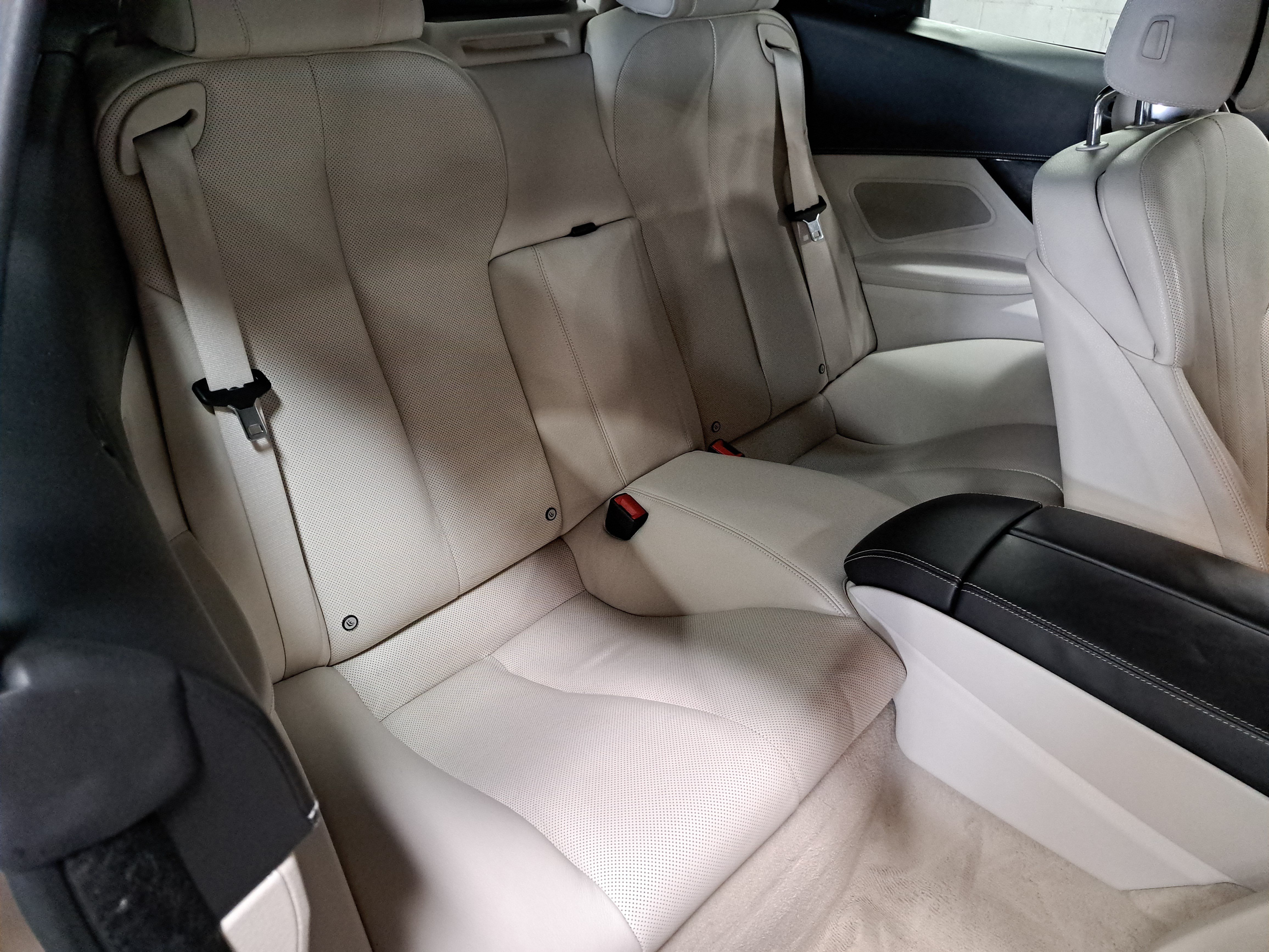 Used 2013 BMW 640i Convertible RWD image 12