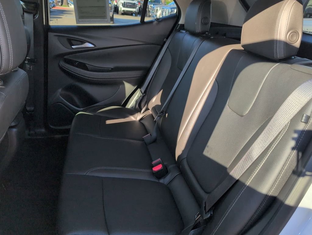 Used 2024 Buick Encore GX Sport Touring image 21