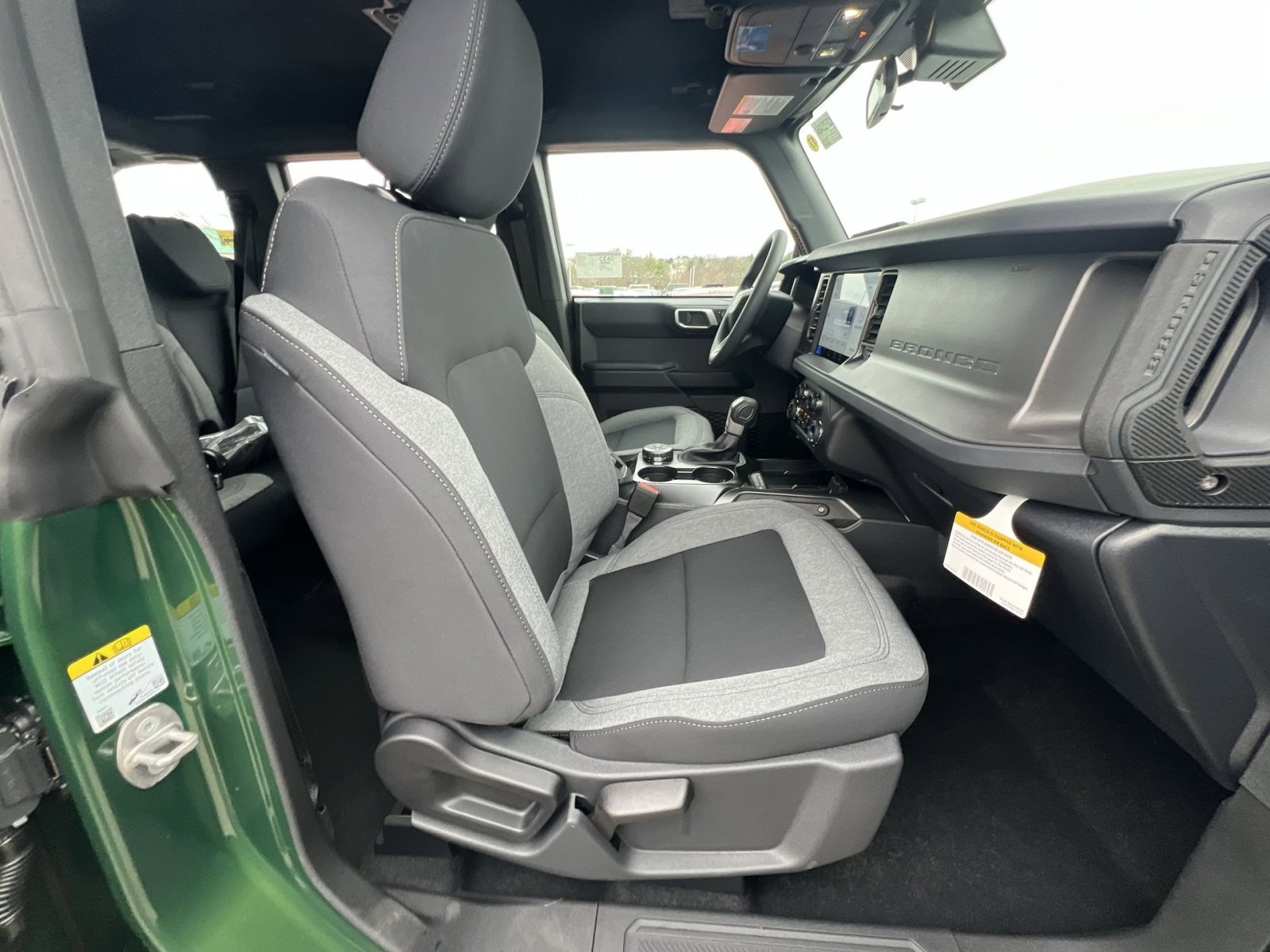New 2025 Ford Bronco 4-Door AWD/4WD image 25
