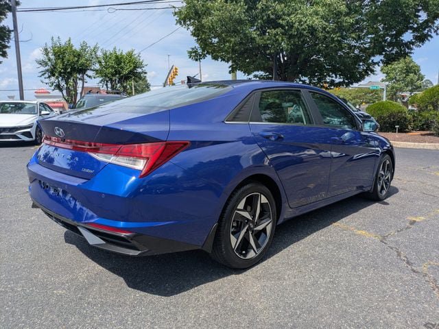 Certified 2023 Hyundai Elantra Limited FWD image 4