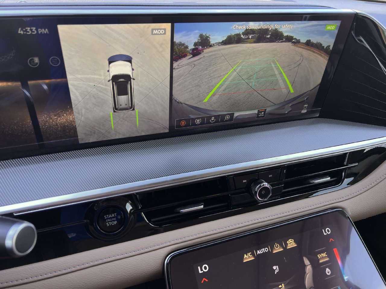 New 2027 INFINITI QX80 Luxe RWD image 16