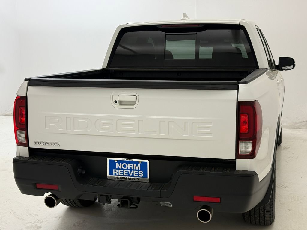 Certified 2025 Honda Ridgeline RTL image 9