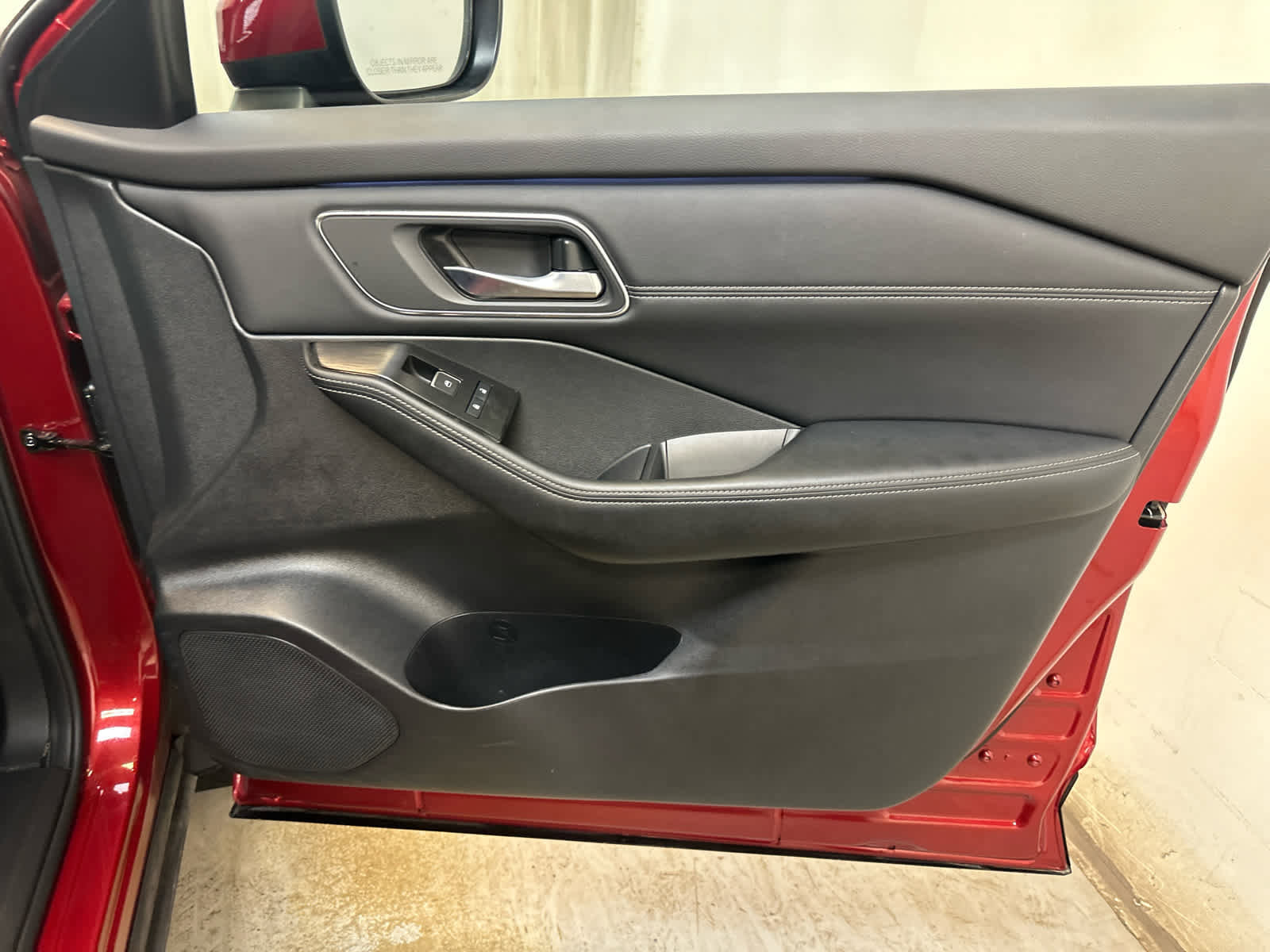 Certified 2024 Nissan Rogue Platinum AWD/4WD image 28