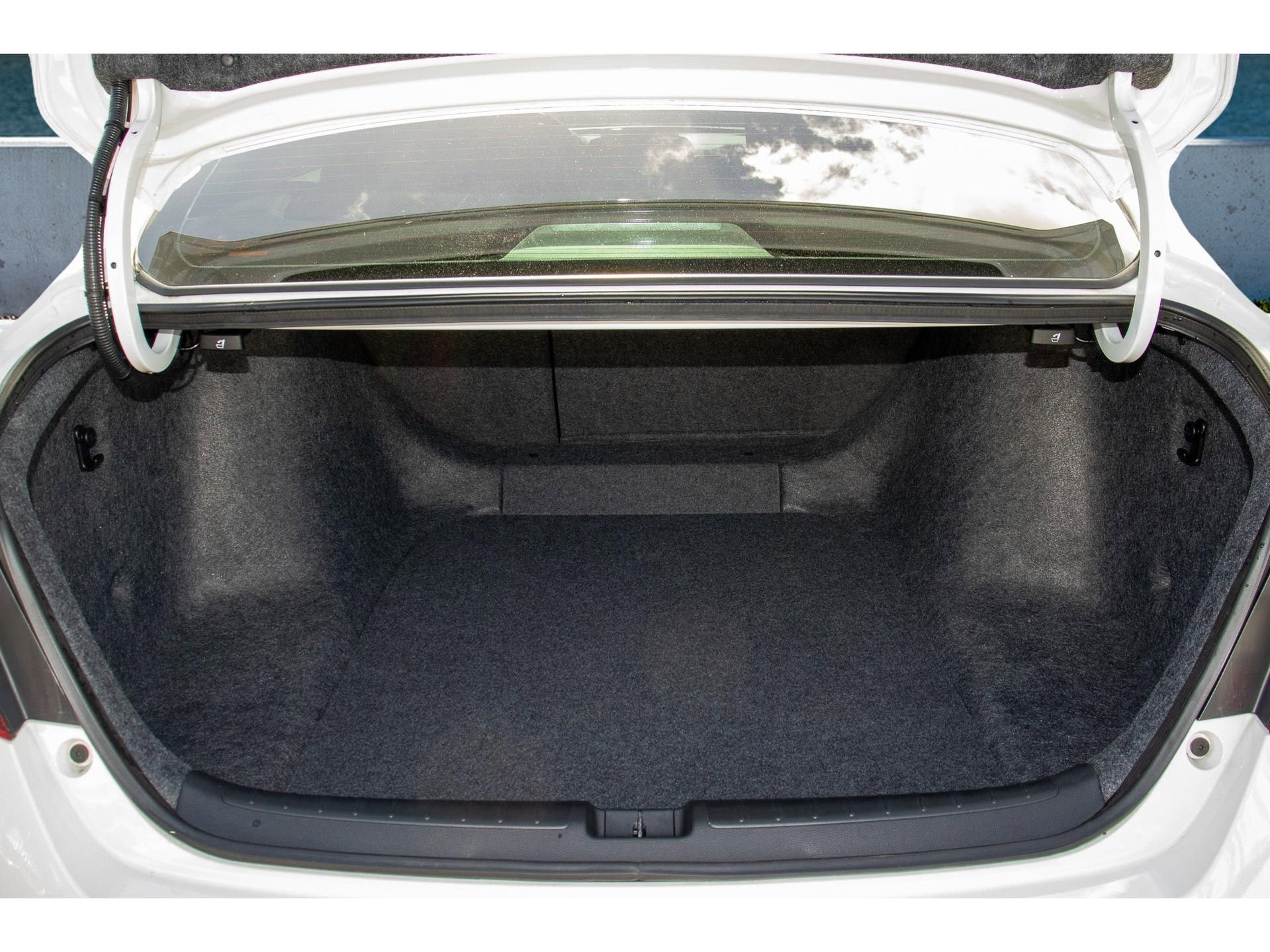 Used 2022 Honda Accord Sport image 9