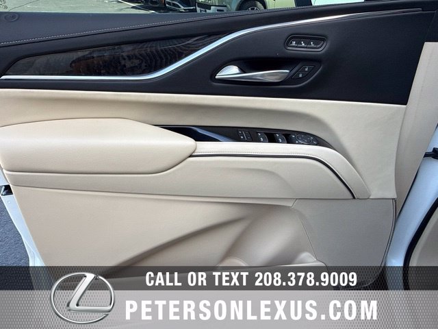 Used 2021 Cadillac Escalade ESV Premium Luxury w/ Driver Assist Tech Package AWD/4WD image 25