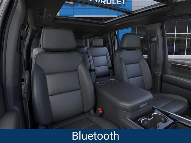 New 2026 Chevrolet Suburban Z71 AWD/4WD image 18