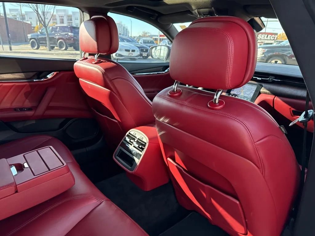 Used 2019 Maserati Quattroporte S image 17