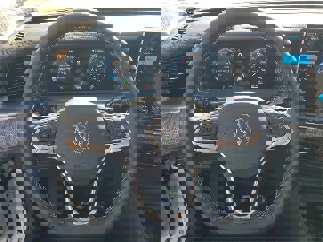 Certified 2025 Volkswagen Tiguan S image 16