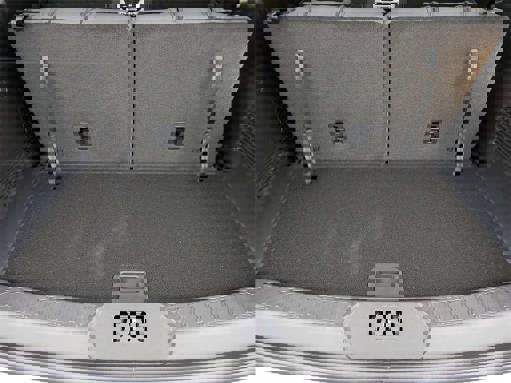 New 2026 Ford Explorer Active image 30