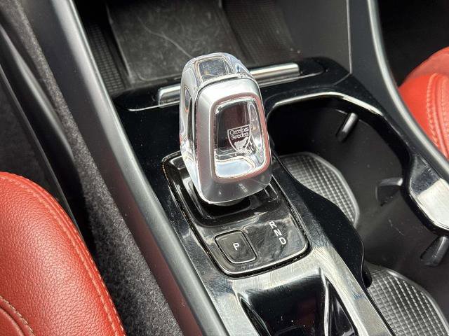 Used 2021 Volvo XC40 T4 Inscription FWD image 15